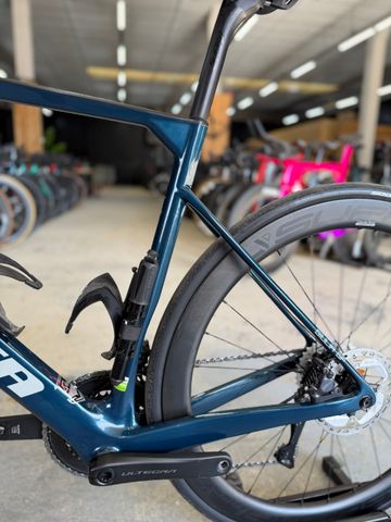 Brugt Sensa Giulia GF Di2 2024 2024 Road & Gravel — billede 21 af 24