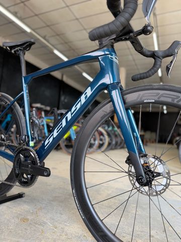 Brugt Sensa Giulia GF Di2 2024 2024 Road & Gravel — billede 4 af 24
