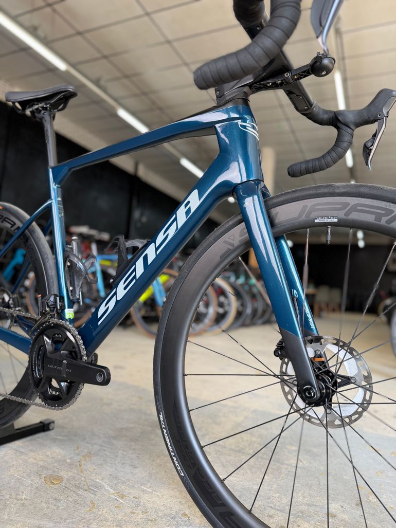 Brugt Sensa Giulia GF Di2 2024 2024 Road & Gravel — billede 4 af 24