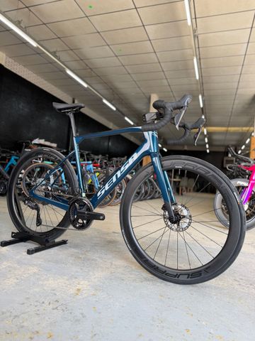 Brugt Sensa Giulia GF Di2 2024 2024 Road & Gravel — billede 2 af 24