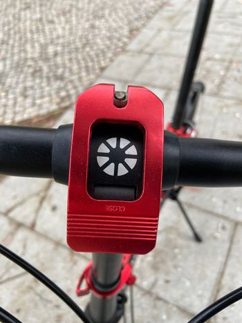 dahon Curve I3 2019 2019 Urban usato, Rosso — immagine 18 di 25