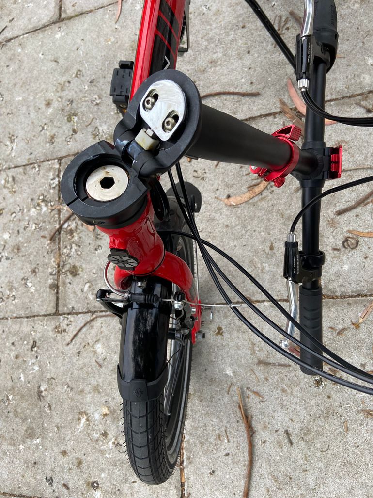dahon Curve I3 2019 2019 Urban usato, Rosso — immagine 24 di 25