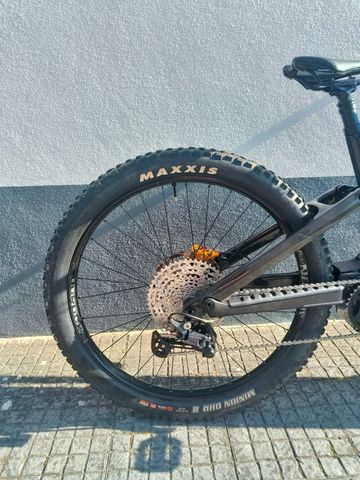 Tweedehands Canyon Spectral:ON CFR 2023 2023 Mountainbike — afbeelding 10 van 10