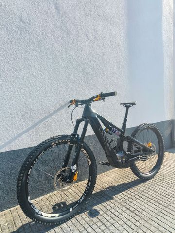 Tweedehands Canyon Spectral:ON CFR 2023 2023 Mountainbike — afbeelding 5 van 10
