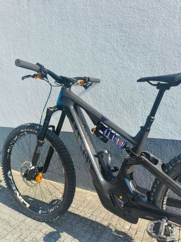 Tweedehands Canyon Spectral:ON CFR 2023 2023 Mountainbike — afbeelding 6 van 10