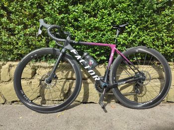 Gebrauchtes Factor O2 - SRAM Force w/ Power Meter 2024 2024 Road & Gravel