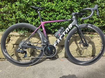 Factor O2 - SRAM Force w/ Power Meter 2025 Frameset 2025 Road & Gravel usato