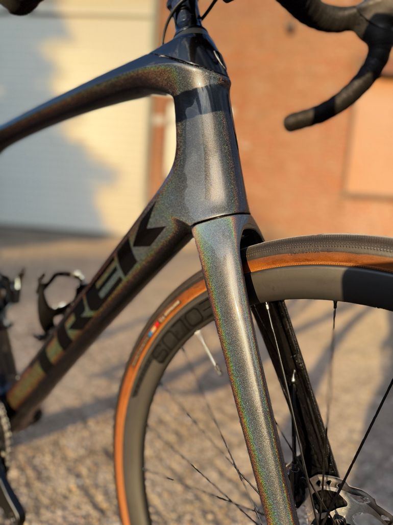 Trek Domane SL 7 2022 2022 Road & Gravel usato, Nero — immagine 14 di 24