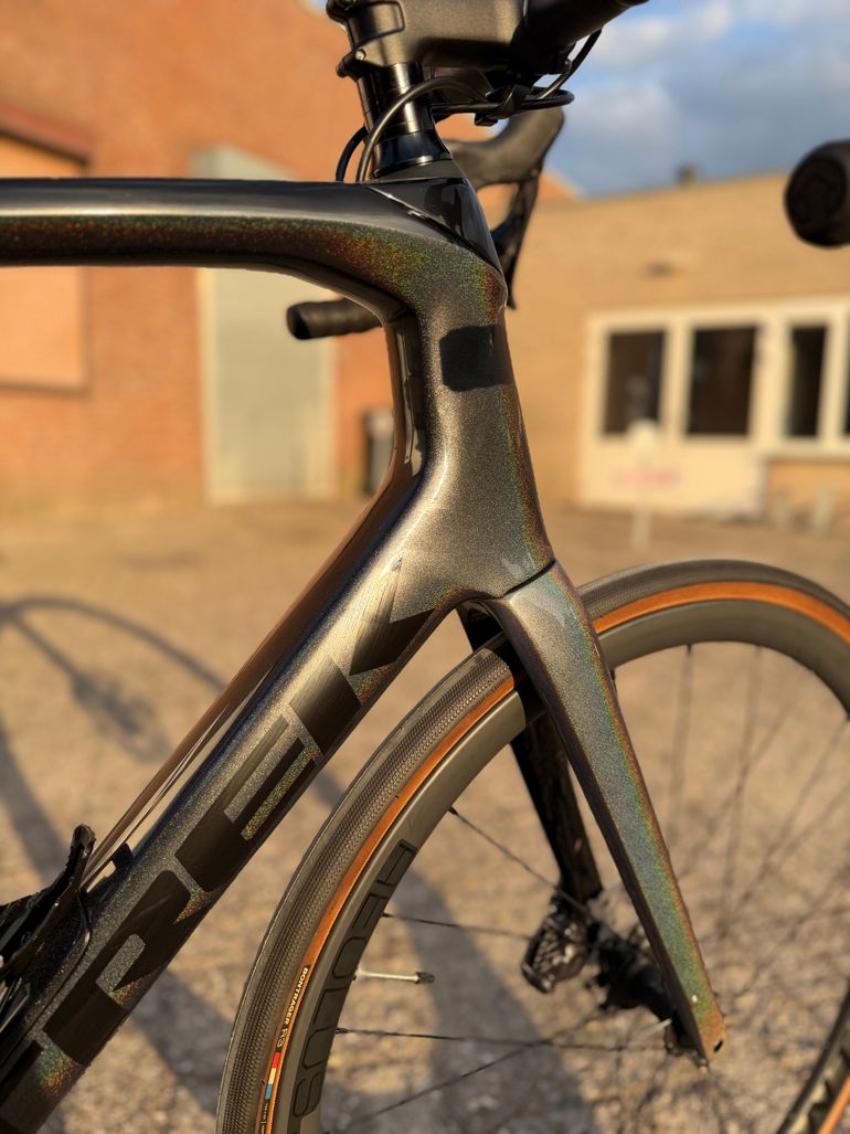 Trek Domane SL 7 2022 2022 Road & Gravel usato, Nero — immagine 15 di 24