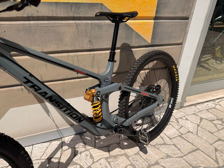 Used Transition Spire Carbon GX Code 2022 2022 Mountainbike, Light Gray, 29 — image 11 of 12