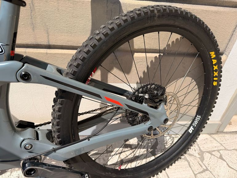 Used Transition Spire Carbon GX Code 2022 2022 Mountainbike, Light Gray, 29 — image 12 of 12