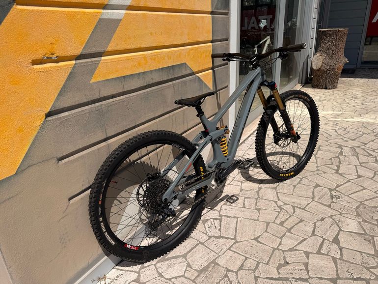 Used Transition Spire Carbon GX Code 2022 2022 Mountainbike, Light Gray, 29 — image 4 of 12