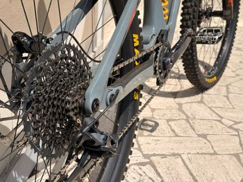 Used Transition Spire Carbon GX Code 2022 2022 Mountainbike, Light Gray, 29 — image 8 of 12