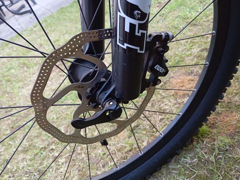 Used Canyon Strive Shimano Deore XT 2013 Mountainbike, Light Gray, 26 — image 7 of 8