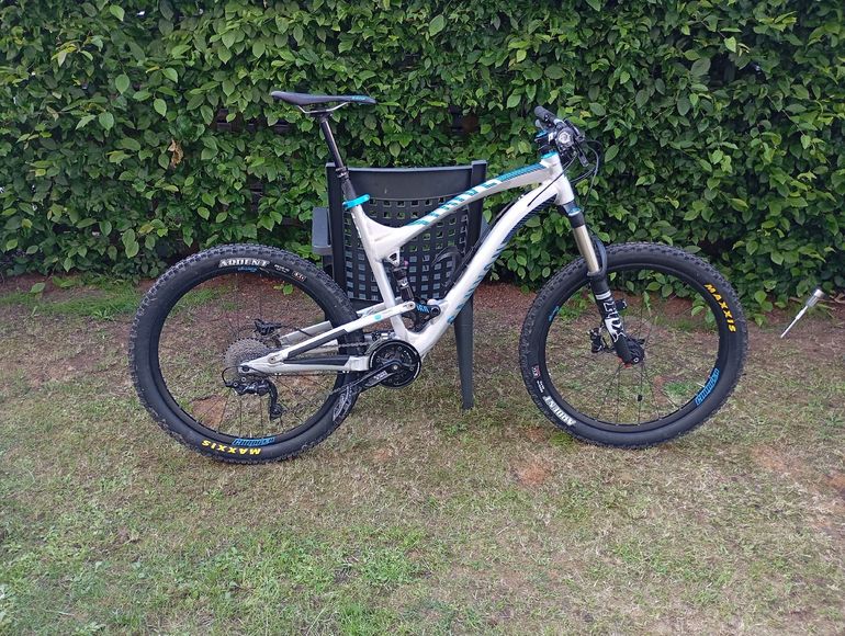 Used Canyon Strive Shimano Deore XT 2013 Mountainbike, Light Gray, 26 — image 2 of 8