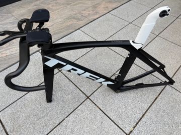 Used Trek Madone Frameset 2020 Road & Gravel, Black — image 9 of 11