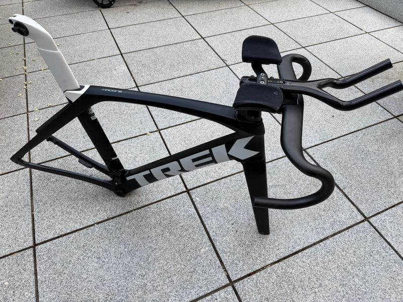Used Trek Madone Frameset 2020 Road & Gravel, Black — image 1 of 11