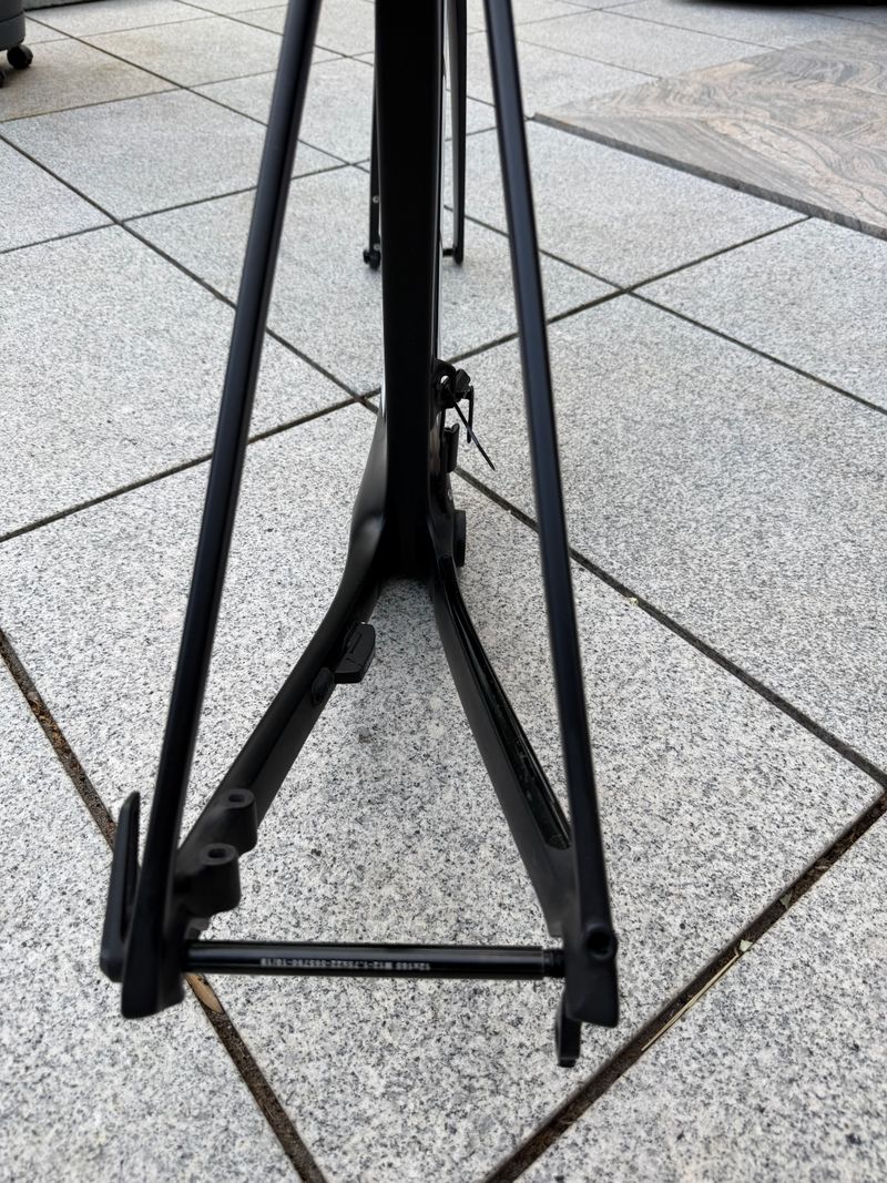 Used Trek Madone Frameset 2020 Road & Gravel, Black — image 6 of 11