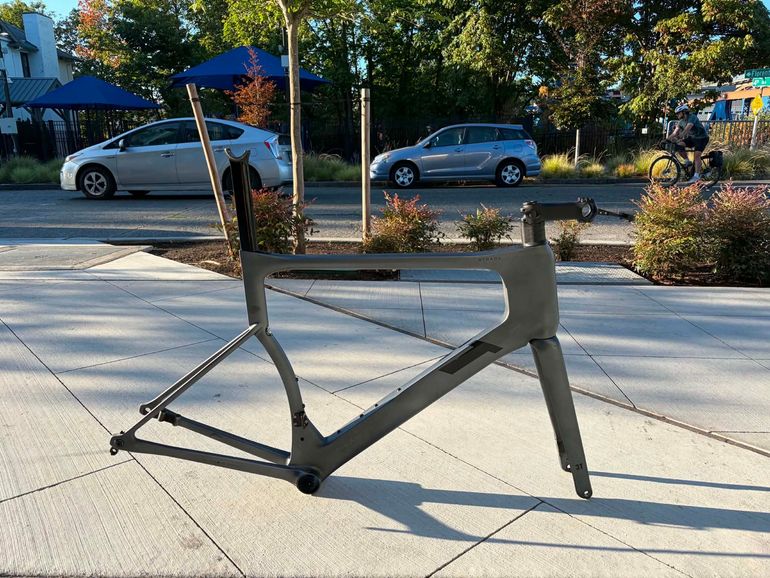 Used 3T Strada Frame 2024 Frameset 2024 Road & Gravel, Light Gray — image 2 of 12
