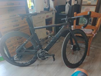Used Canyon Aeroad CFR AXS 2024 2024 Road & Gravel