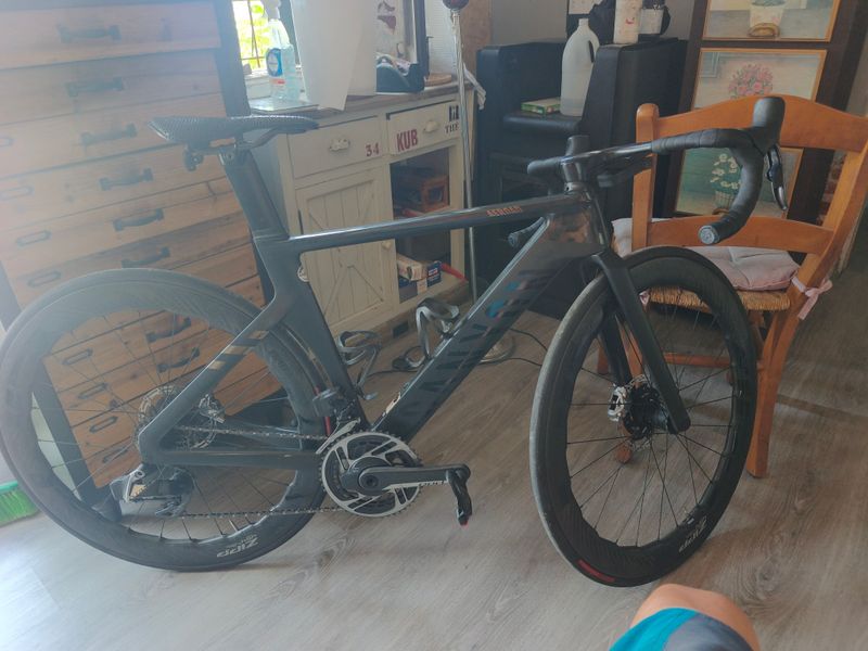 Used Canyon Aeroad CFR AXS 2024 2024 Road & Gravel