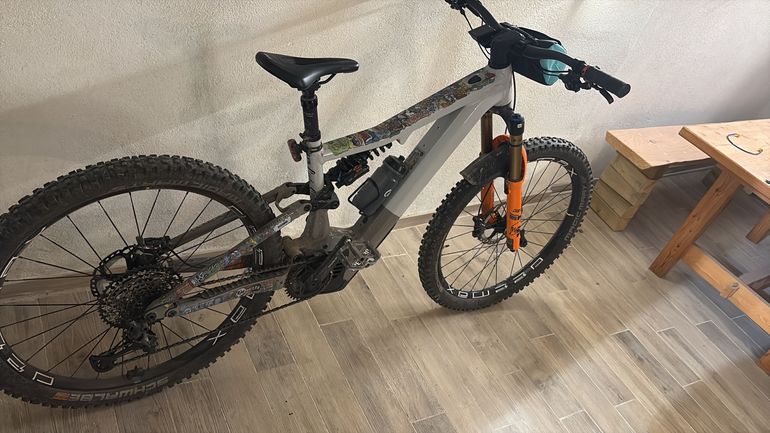 Focus SAM ² 6.9 2023 2023 Mountainbike d'occasion — image 2 sur 3