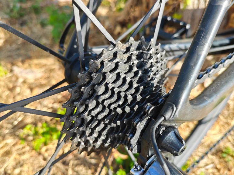 Canyon Ultimate Shimano Ultegra Di2 2017 Road & Gravel de segunda mano, Negro — imagen 3 de 11