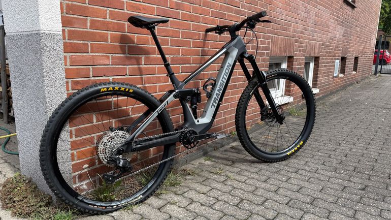 Transition Relay Carbon Deore 2025 2025 Mountainbike usato, Nero — immagine 2 di 15