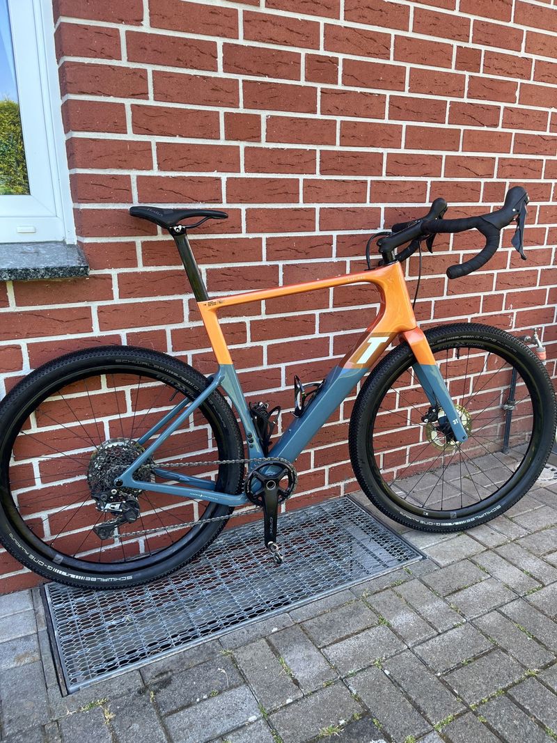 Käytetty 3T RACEMAX INTEGRALE WPNT GRX Di2 2x12 700c 2025 2025 Road & Gravel