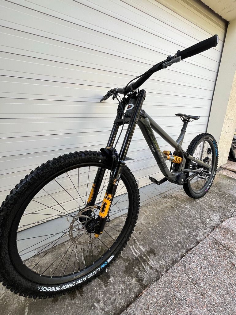 Zerode Custom Pinion C-Line Gearbox 2026 Mountainbike d'occasion — image 4 sur 5