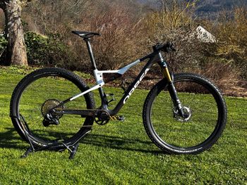 Orbea OIZ M-TEAM AXS 2024 2024 MTB usato