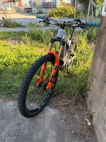 Focus SAM² 6.9 2023 2023 MTB usato