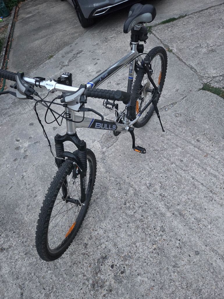 Gebrauchtes BULLS Custom Shimano Tourney 2006 Mountainbike, Hellgrau — Bild 2 von 7