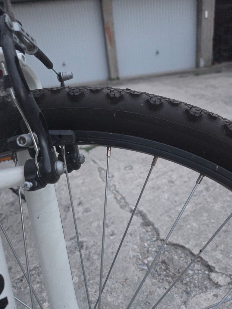 Używany B Twin Rockrider Other SRAM - Mountainbike 2017 Mountainbike — zdjęcie 9 z 11