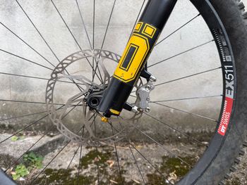 Used Commencal META SX Shimano Deore XT 2023 Mountainbike, Green — image 7 of 13