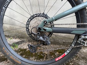 Used Commencal META SX Shimano Deore XT 2023 Mountainbike, Green — image 3 of 13