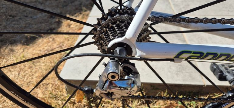 Brugt Cannondale Caad Shimano 105 2009 Road & Gravel — billede 3 af 9