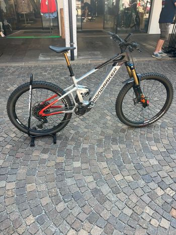 Tweedehands Mondraker DUNE R 2024 2024 MTB