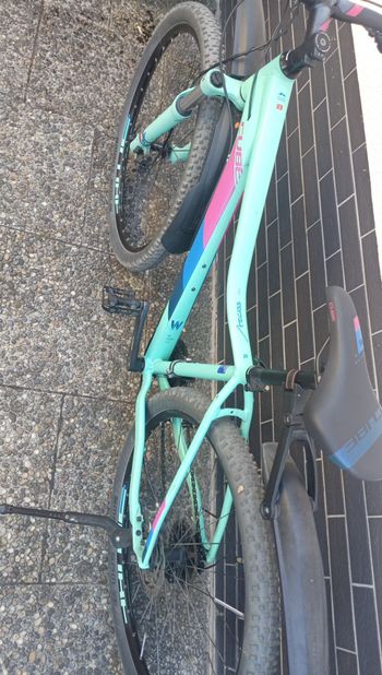 CUBE ACCESS WS Pro 2018 2018 Mountainbike usato, Verde — immagine 3 di 7