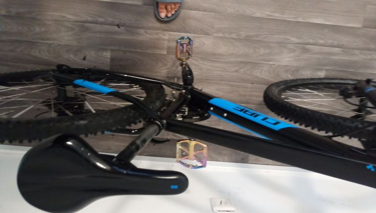 CUBE AIM PRO 2020 2020 Urban usato, Blu — immagine 4 di 8
