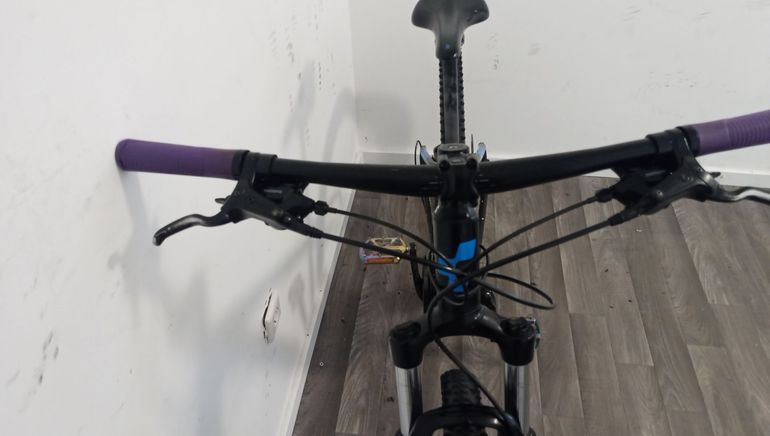 CUBE AIM PRO 2020 2020 Urban usato, Blu — immagine 7 di 8
