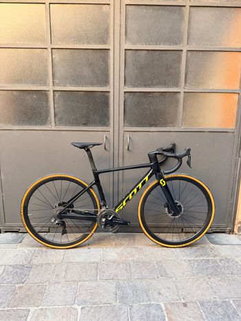 Gebrauchtes Scott Addict RC Pro DuraAce Di2 11v 2022 Road & Gravel