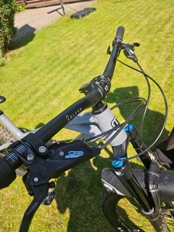Mondraker FOXY 2023 2023 Mountainbike de segunda mano, Gris claro — imagen 7 de 18