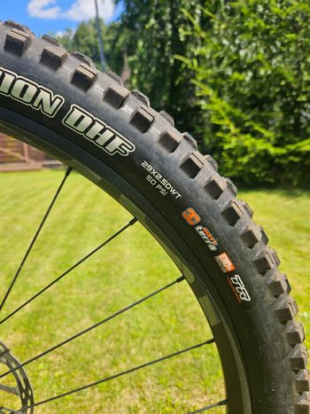 Mondraker FOXY 2023 2023 Mountainbike de segunda mano, Gris claro — imagen 18 de 18