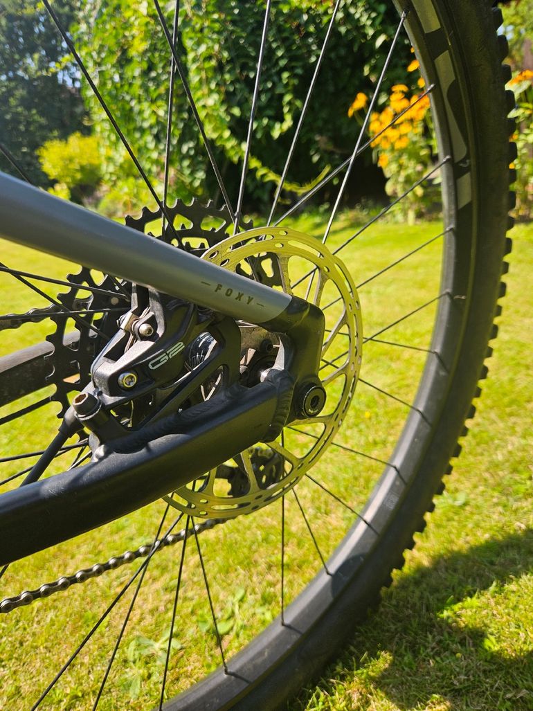 Mondraker FOXY 2023 2023 Mountainbike de segunda mano, Gris claro — imagen 14 de 18