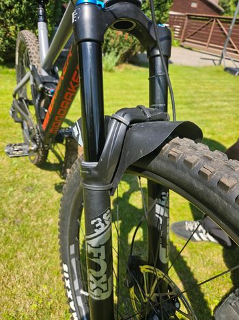 Mondraker FOXY 2023 2023 Mountainbike de segunda mano, Gris claro — imagen 6 de 18