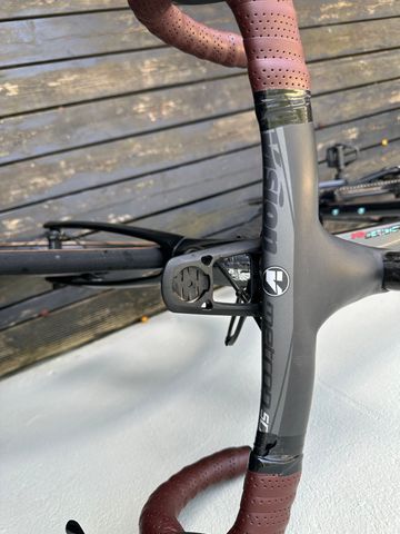 Käytetty Bianchi Infinito CV 2021 Road & Gravel — kuva 3 / 4