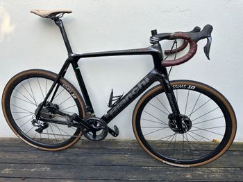 Używany Bianchi Infinito CV 2021 Road & Gravel — zdjęcie 1 z 4