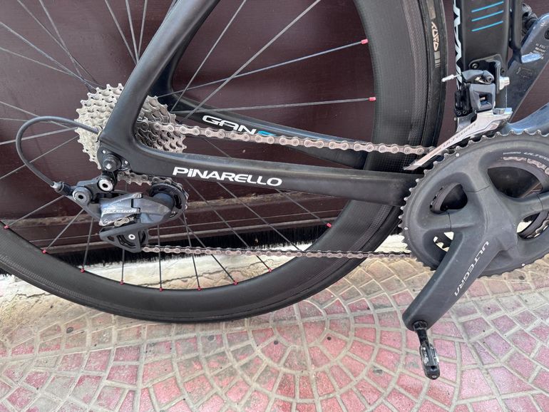 Brugt Pinarello gan s Custom Shimano Ultegra 2018 Road & Gravel — billede 10 af 15