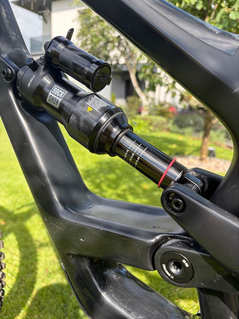 Used YT Industries Capra Other 2020 Mountainbike, Black — image 4 of 9